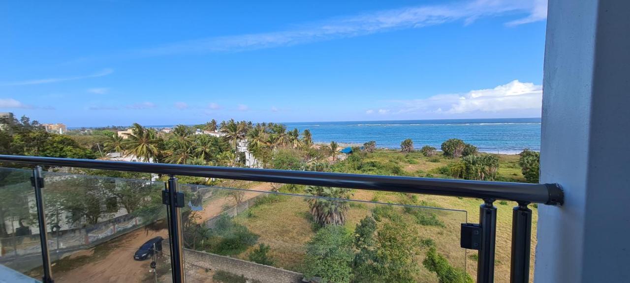 Nyali Emirates Reef Apartment Момбаса Екстер'єр фото